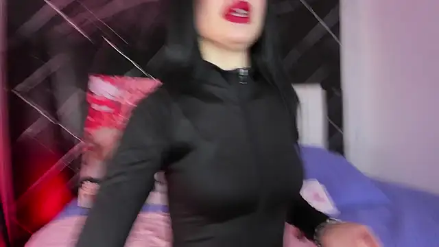 Snapshot of Candy_leilaa3 chatting on 02/05/26, 04:19 Candy leilaa3 online show from 02/05/26, 04:19