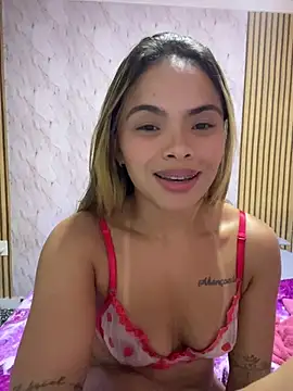 safadinhaquenteW online show from 03/26/26, 02:43