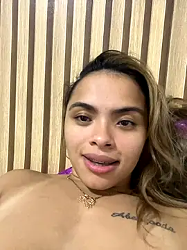 safadinhaquenteW online show from 11/18/25, 04:16