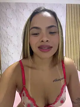 safadinhaquenteW online show from 03/29/26, 09:05