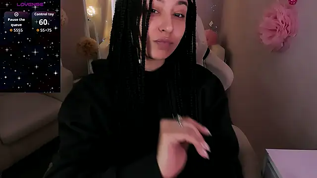 Aisha Goldstein online show from 04/05/26, 05:58