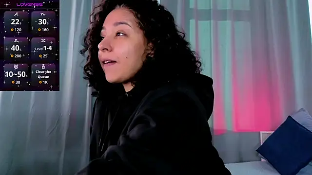 Aisha Goldstein online show from 03/22/26, 06:04