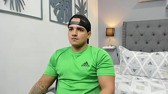 violeta and maxx online show from 11/28/25, 12:11