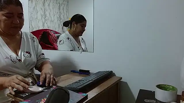  Danna Milf  online show from 11/27/25, 12:38