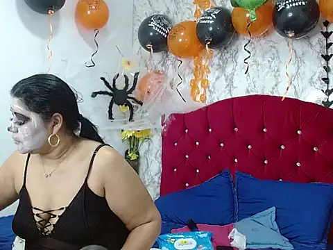  Danna Milf  online show from 10/27/25, 12:28