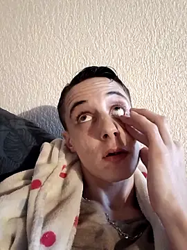 Snapshot of fresh-laD chatting on 02/03/26, 01:49 fresh-laD online show from 02/03/26, 01:49