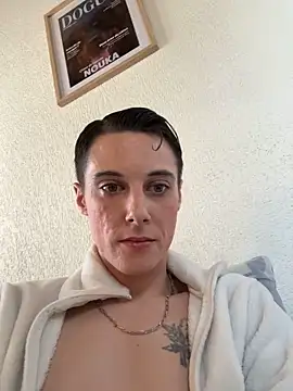 Snapshot of fresh-laD chatting on 04/09/26, 02:56 fresh-laD online show from 04/09/26, 02:56