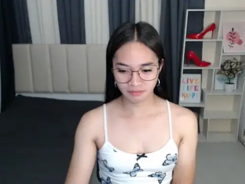 PetiteAsianMarian online show from 10/20/25, 09:59