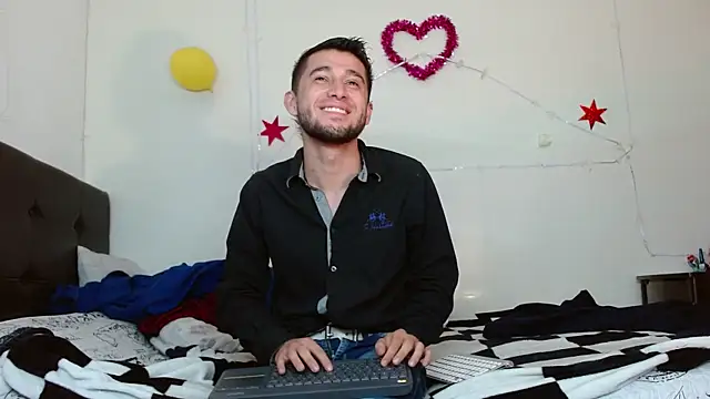 picante70  online show from 10/21/25, 11:09