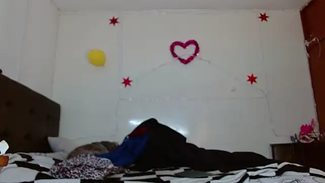 picante70  online show from 10/25/25, 10:47