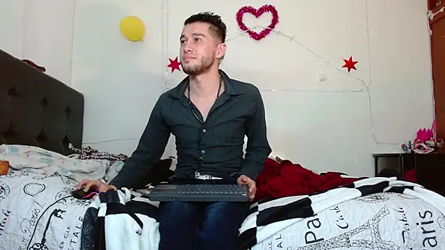 picante70  online show from 10/14/25, 10:49