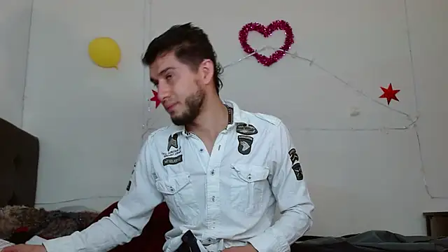 picante70  online show from 10/28/25, 01:21