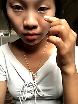 namicute online show from 10/13/25, 04:36