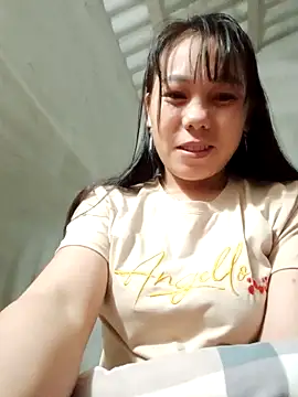 kitachu online show from 11/18/25, 11:37