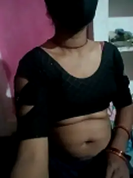 Snapshot of Rasiya_5 chatting on 02/21/26, 03:25 Rasiya 5 online show from 02/21/26, 03:25