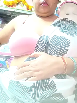Snapshot of SX-ANA chatting on 07/01/26, 03:18 SX-ANA online show from 07/01/26, 03:18