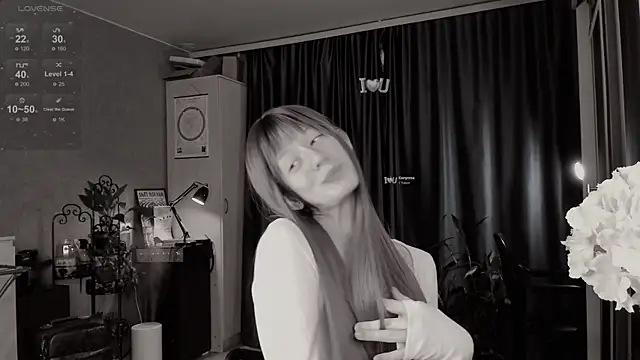 Soundless-Voice online show from 12/21/25, 03:47