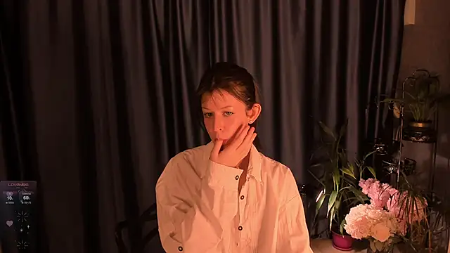 Soundless-Voice online show from 10/12/25, 12:39