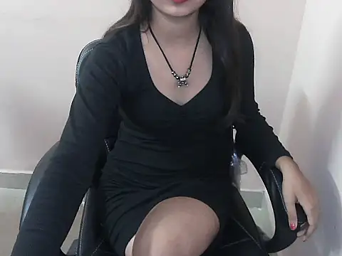 notty heena online show from 10/30/25, 03:49