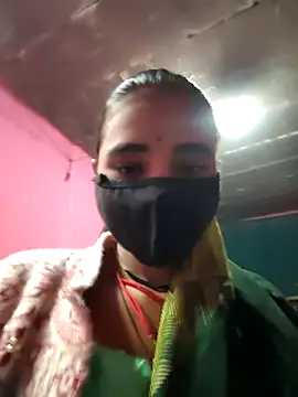 Snapshot of Mehta_seema chatting on 12/17/25, 12:59 Mehta seema online show from 12/17/25, 12:59