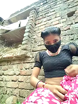 Snapshot of Mehta_seema chatting on 10/25/25, 02:22 Mehta seema online show from 10/25/25, 02:22