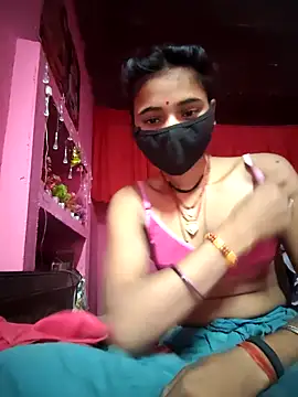 Snapshot of Mehta_seema chatting on 11/10/25, 03:28 Mehta seema online show from 11/10/25, 03:28