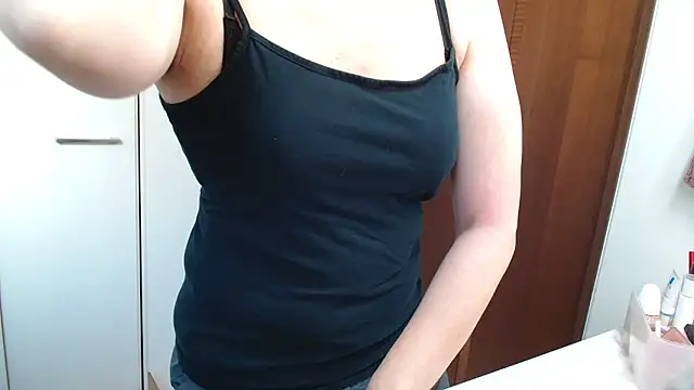  Ema ch online show from 12/04/25, 11:48