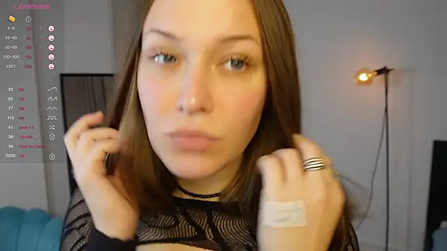 NeonyMuse online show from 11/05/25, 10:07