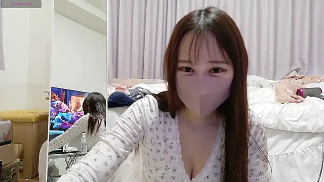 Komomo ch online show from 03/27/26, 05:38