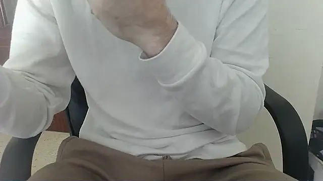 ZorroRomeo online show from 01/15/26, 11:24