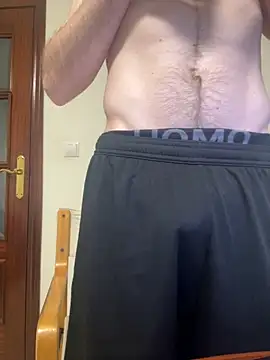 ZorroRomeo online show from 10/22/25, 08:03