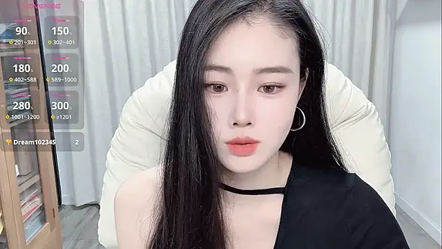 Snapshot of XFDLL-BAOBEI chatting on 10/16/25, 01:47 XFDLL-BAOBEI online show from 10/16/25, 01:47