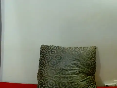 Snapshot of BlackDiamond21xx chatting on 10/23/25, 03:27 BlackDiamond21xx online show from 10/23/25, 03:27