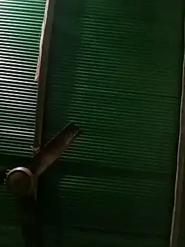 Jessica-03 online show from 11/19/25, 11:05