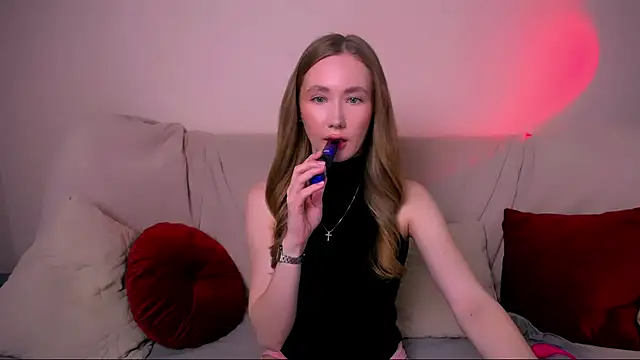 EllyColins online show from 04/05/26, 02:51