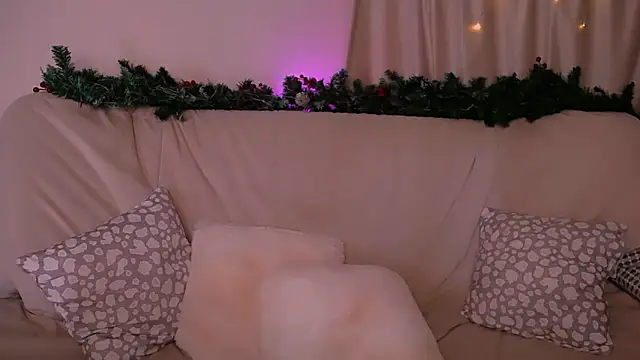 EllyColins online show from 01/12/26, 05:58