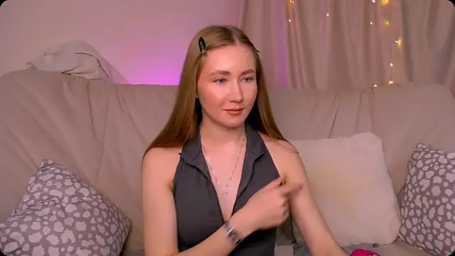 EllyColins online show from 11/15/25, 03:10