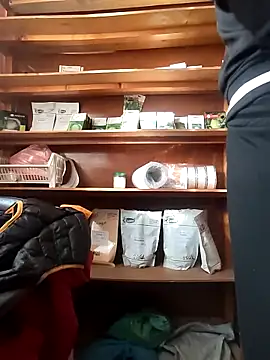 szabi1995 online show from 12/05/25, 09:30