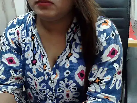Snapshot of SexyRani2000 chatting on 07/08/26, 05:35 SexyRani2000 online show from 07/08/26, 05:35