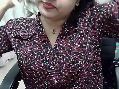 SexyRani2000 online show from 02/02/26, 05:12