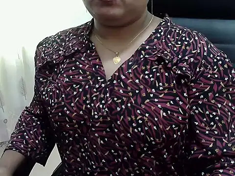 SexyRani2000 online show from 05/04/26, 07:55