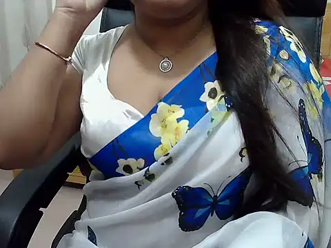 Snapshot of SexyRani2000 chatting on 07/22/26, 05:26 SexyRani2000 online show from 07/22/26, 05:26