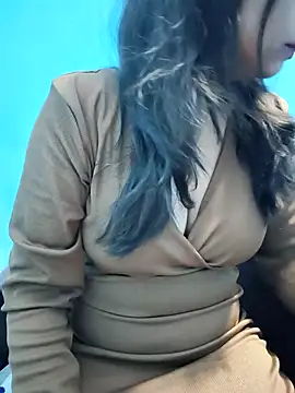 Model Show01 online show from 12/14/25, 08:58