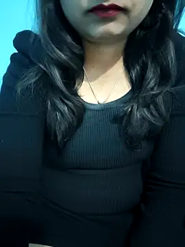 Model Show01 online show from 11/27/25, 05:13