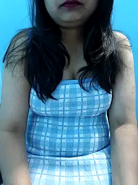 Model Show01 online show from 12/01/25, 05:25