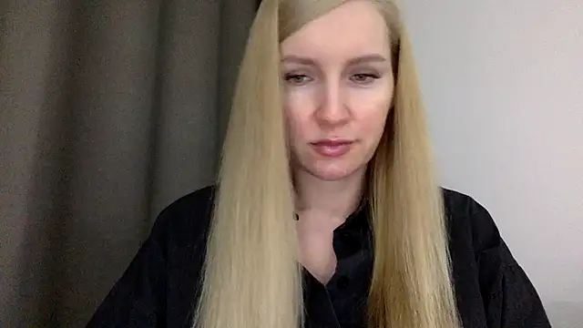 Snapshot of Neralith chatting on 07/17/26, 08:06 Neralith online show from 07/17/26, 08:06