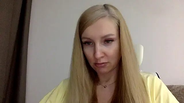 Snapshot of Neralith chatting on 06/24/26, 07:55 Neralith online show from 06/24/26, 07:55