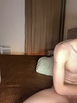 TwinksNextDoor online show from 02/21/26, 06:32