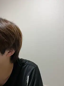 Snapshot of nagi_112 chatting on 10/20/25, 12:17 nagi 112 online show from 10/20/25, 12:17