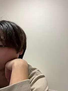 Snapshot of nagi_112 chatting on 03/04/26, 12:13 nagi 112 online show from 03/04/26, 12:13